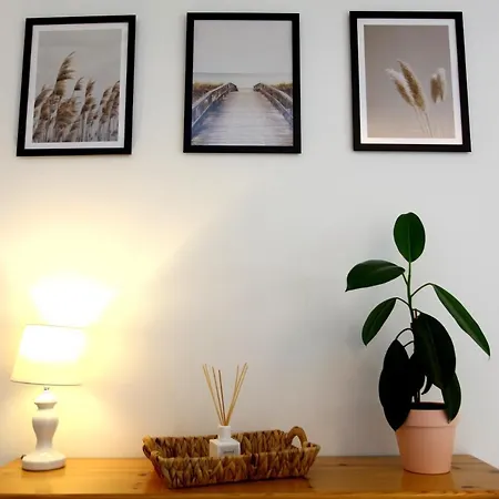 Apartment I Woda